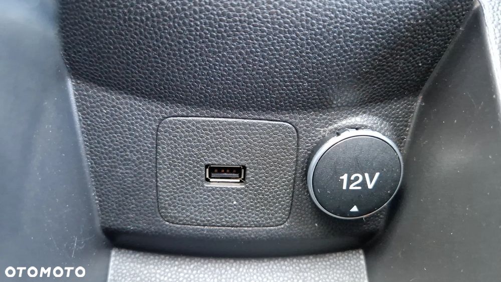 Ford Fiesta 1.0 EcoBoost S&S TITANIUM - 20