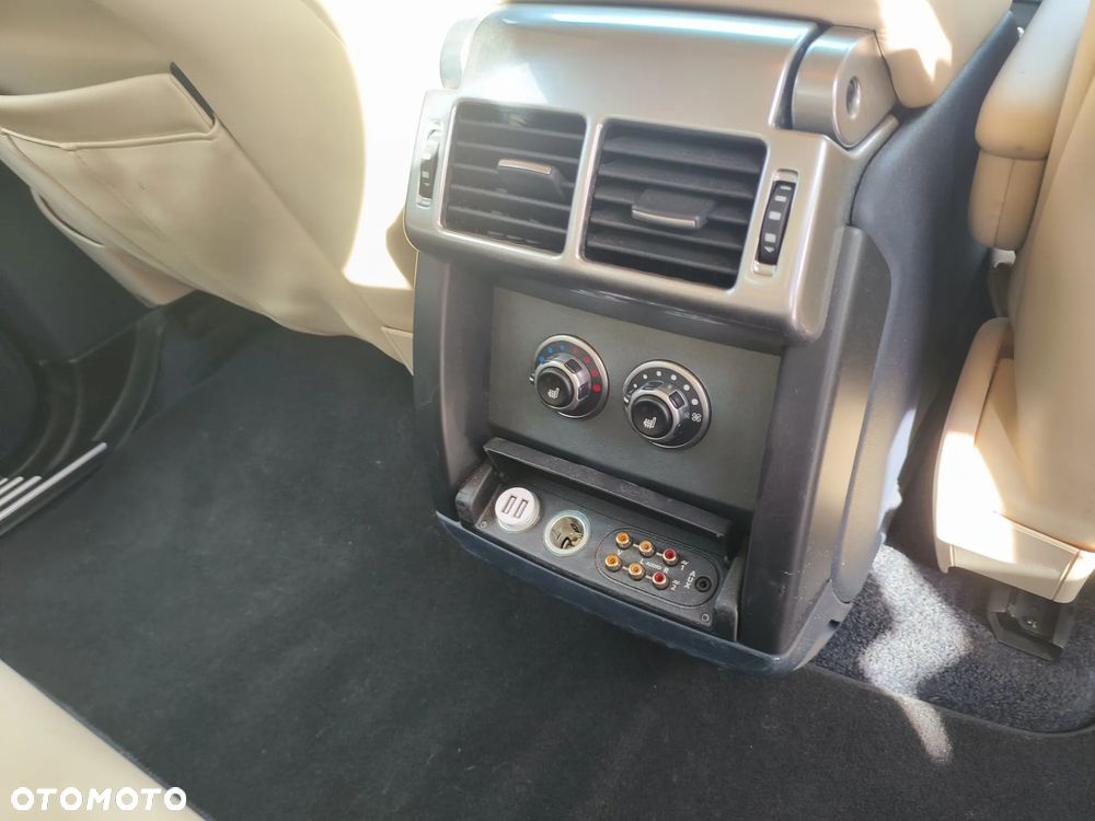 Land Rover Range Rover TDV8 Vogue - 13