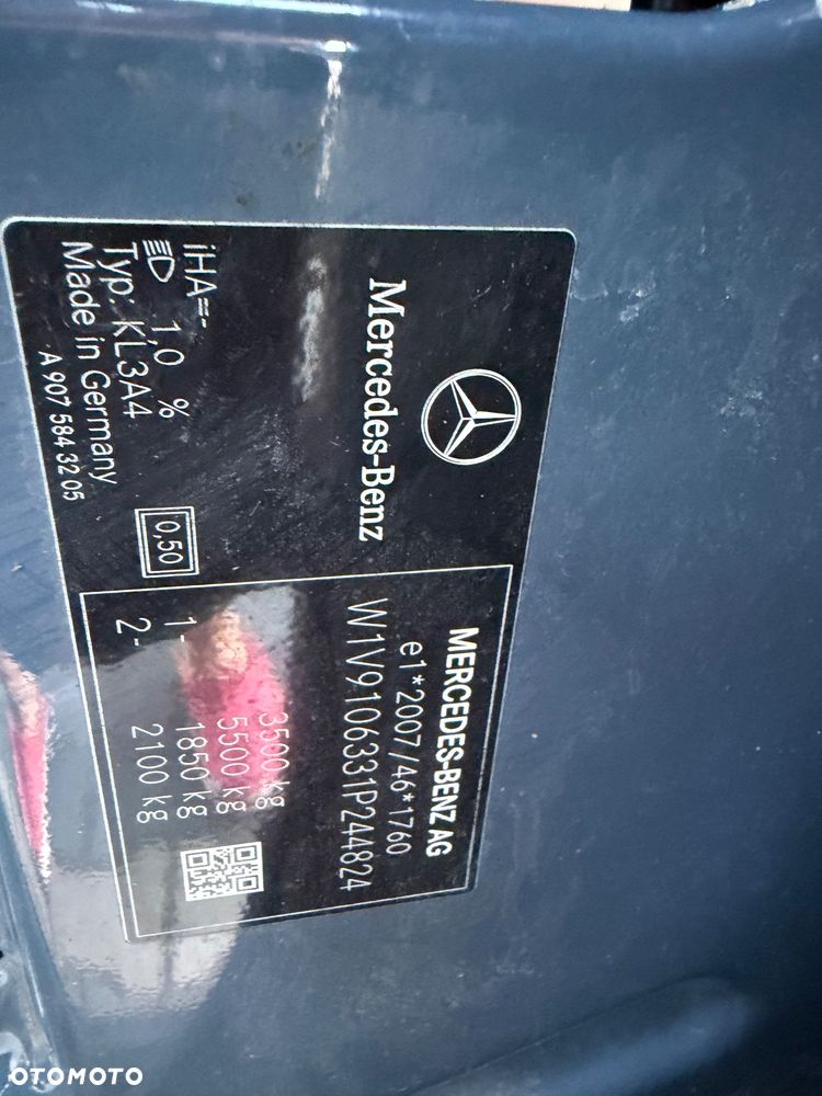 Mercedes-Benz Sprinter - 27