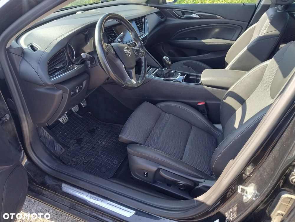 Opel Insignia 1.5 T GPF Innovation S&S - 23