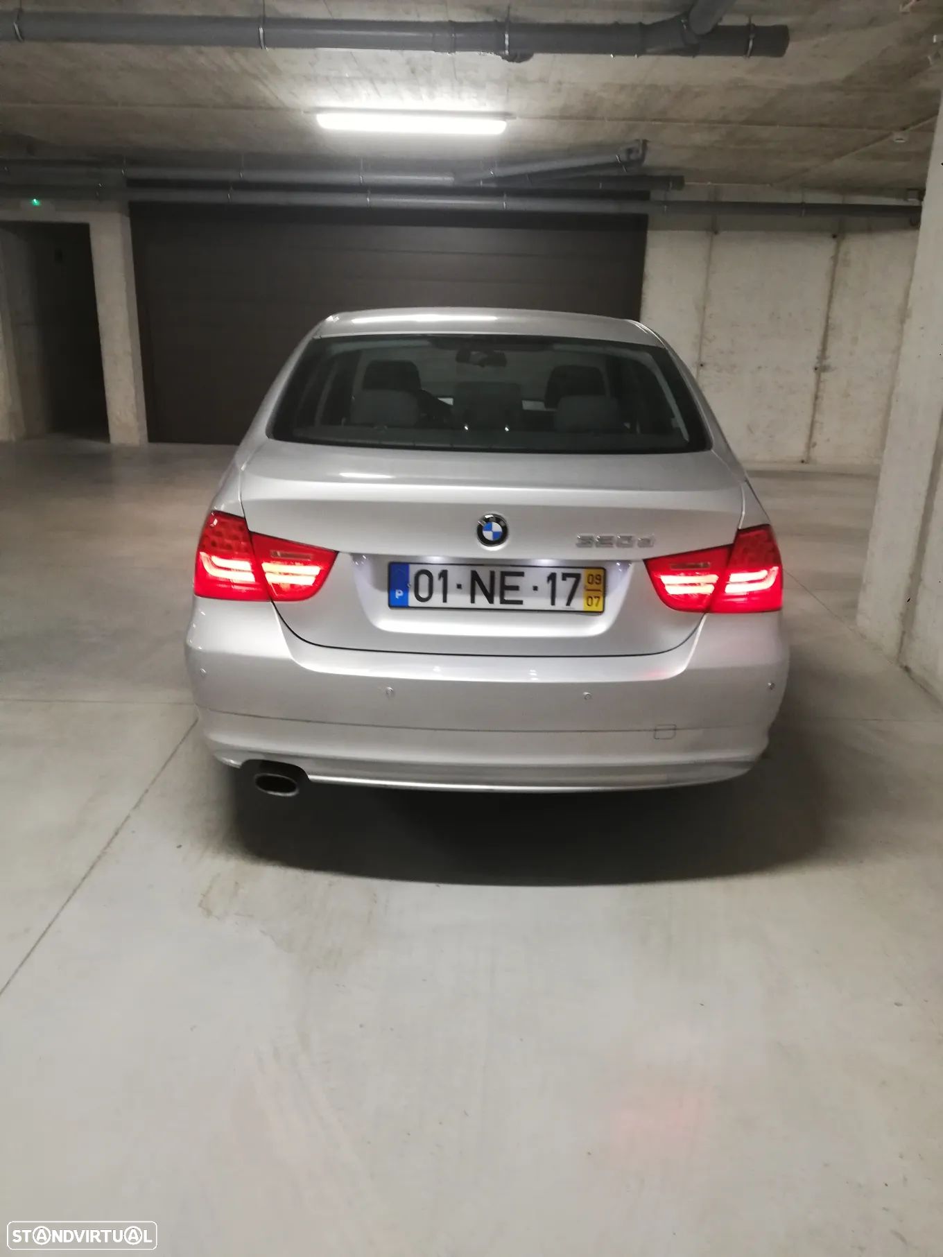 BMW 320 d - 1