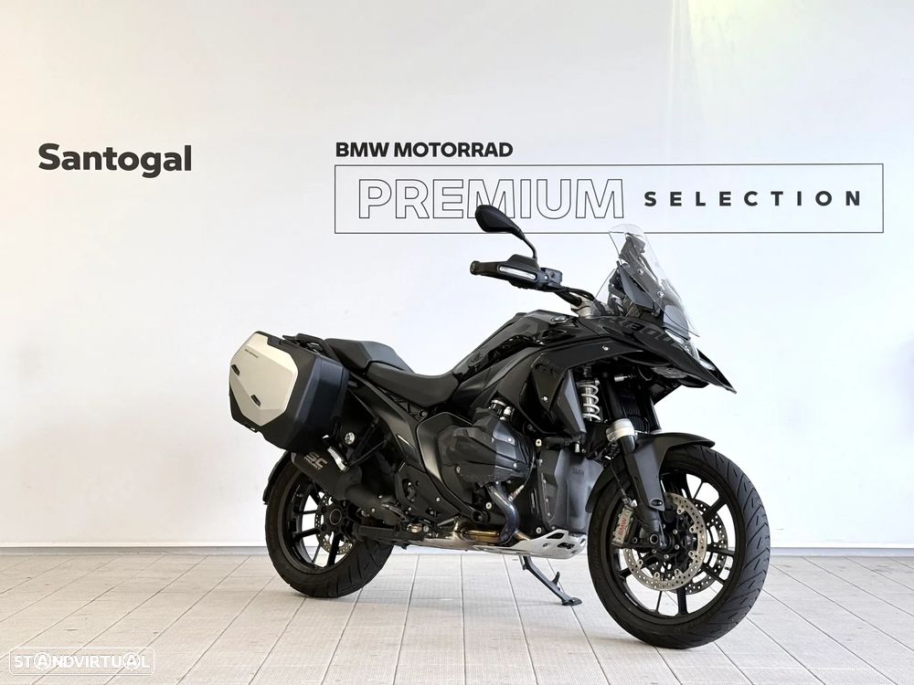 BMW R 1300 GS TRIPLE BLACK - 1