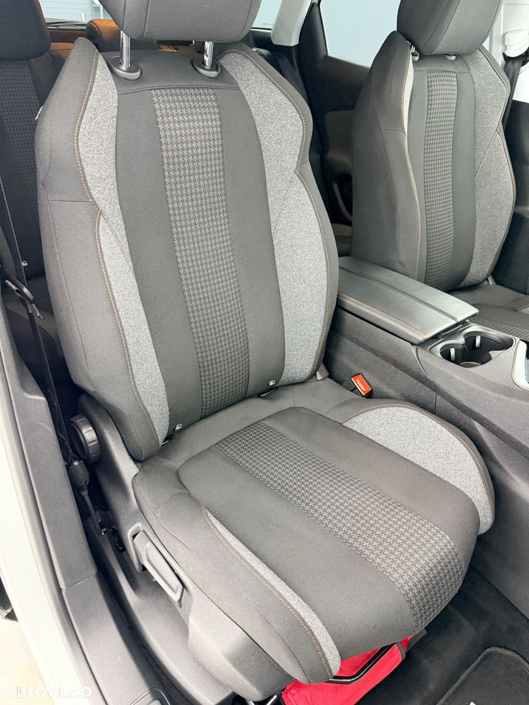 Peugeot 3008 PureTech 130 Stop & Start GPF EAT8 Allure Pack - 15