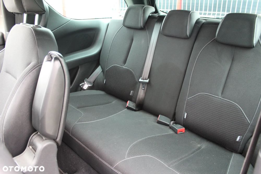 Citroën DS3 1.6 HDi SoChic - 10