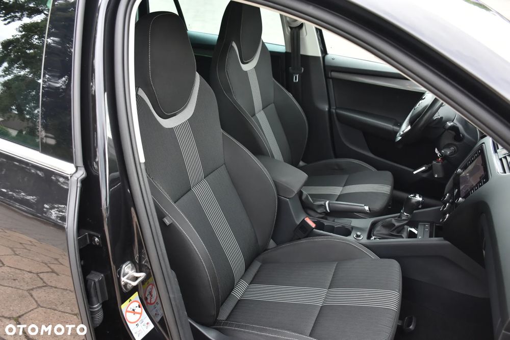 Skoda Octavia 2.0 TDI DSG Ambition - 16