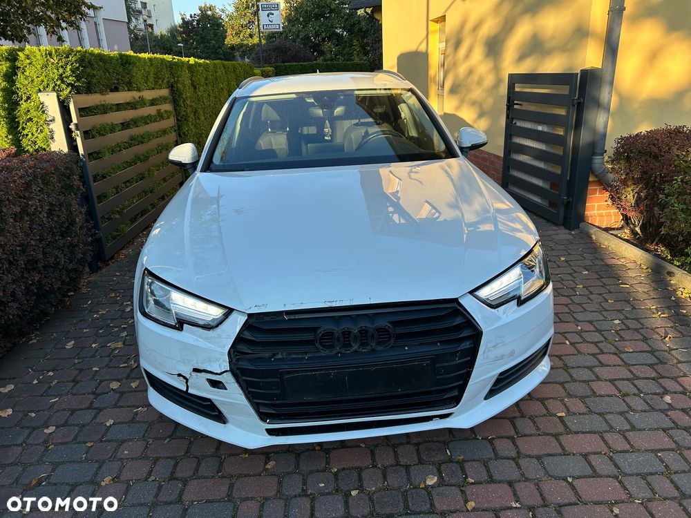 Audi A4 - 4