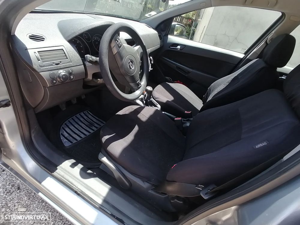 Opel Astra 1.7 CDTI Cosmo - 11