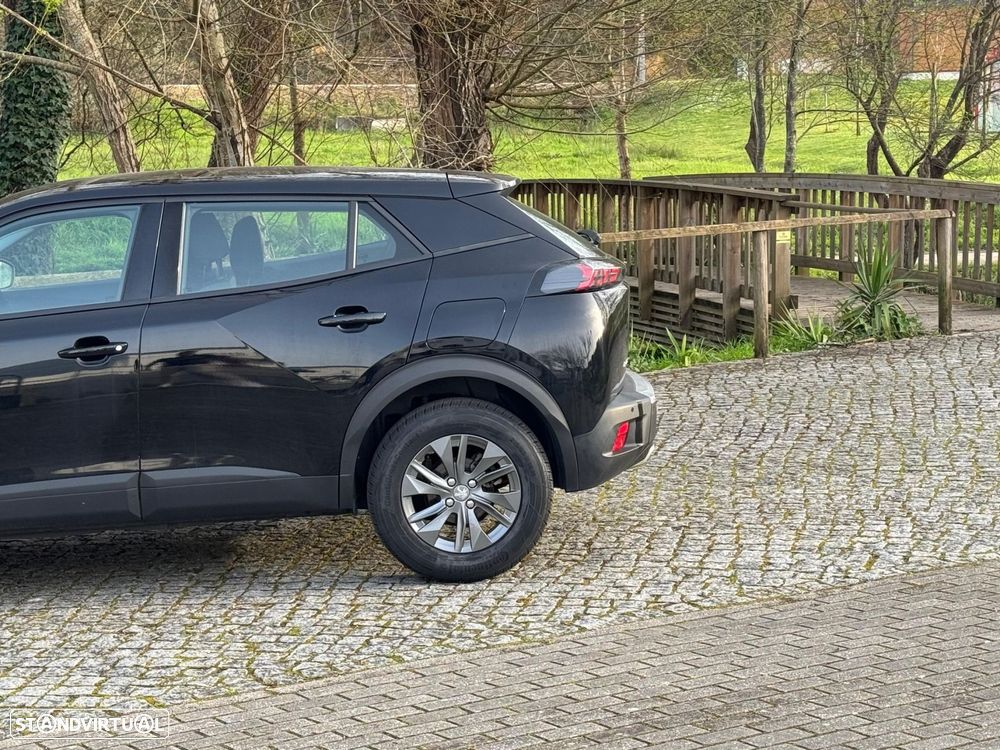 Peugeot 2008 1.2 PureTech Allure Pack EAT8 - 11