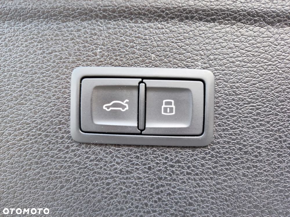 Audi Q5 35 TDI Quattro Sport S tronic - 23