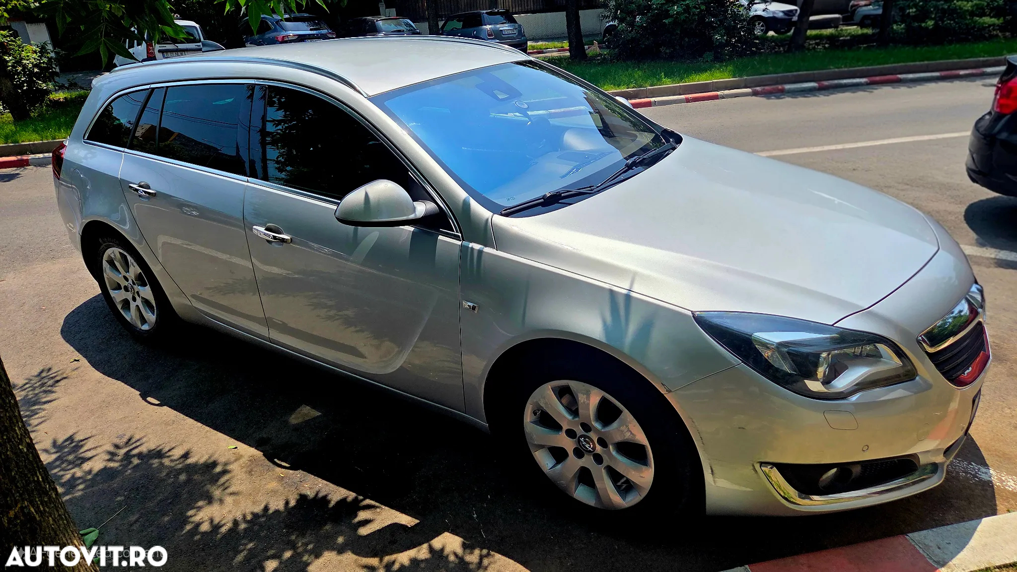 Opel Insignia Sports Tourer 2.0 Diesel Automatik Ultimate - 3