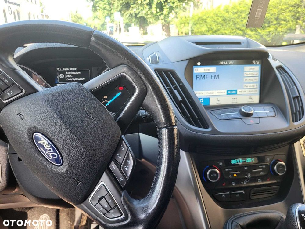 Ford Kuga - 4