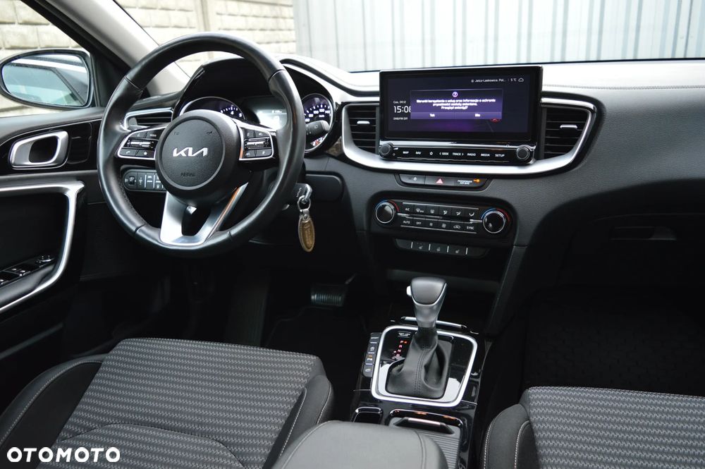 Kia Ceed 1.5 T-GDI Business Line Plus DCT - 15