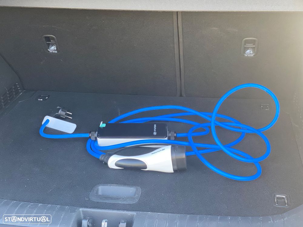 Hyundai Kauai 39 kWh Premium - 17