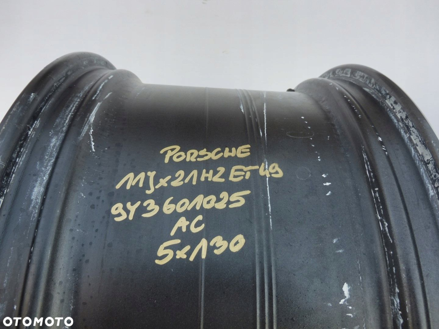 Felga aluminiowa Porsche Cayenne 9Y3 - 9