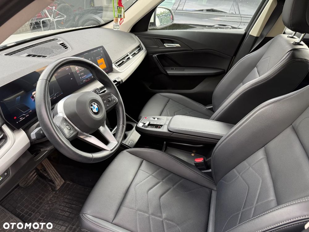 BMW X1 sDrive18i Business Edition - 3