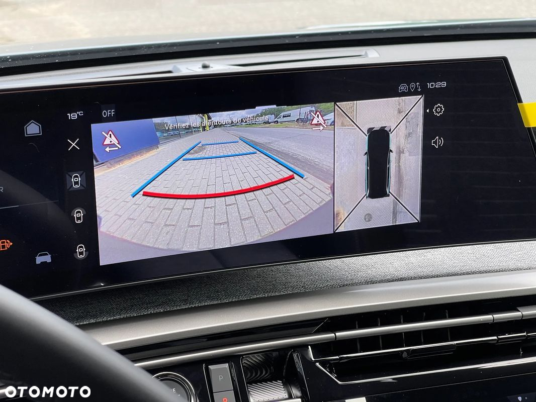 Peugeot 5008 1.2 PureTech mHEV Allure S&S e-DCS6 - 22