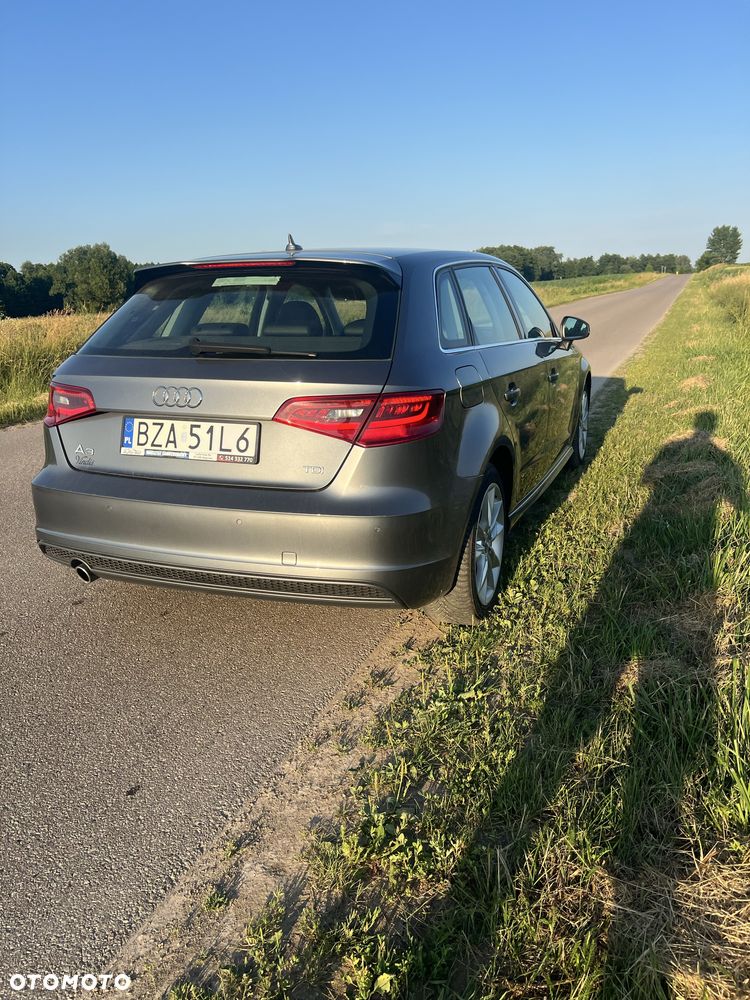 Audi A3 Sportback - 4