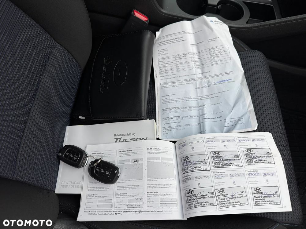 Hyundai Tucson 2.0 CRDi 4WD Automatik Style - 34