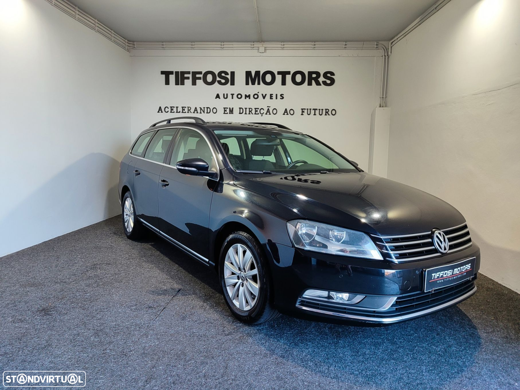 VW Passat Variant 1.6 TDI Confortline BlueMotion - 2