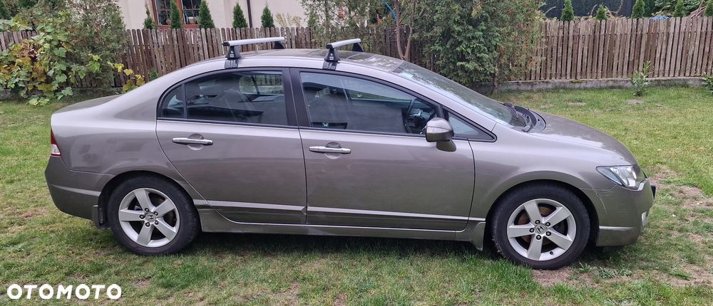 Honda Civic 2008 photo 2