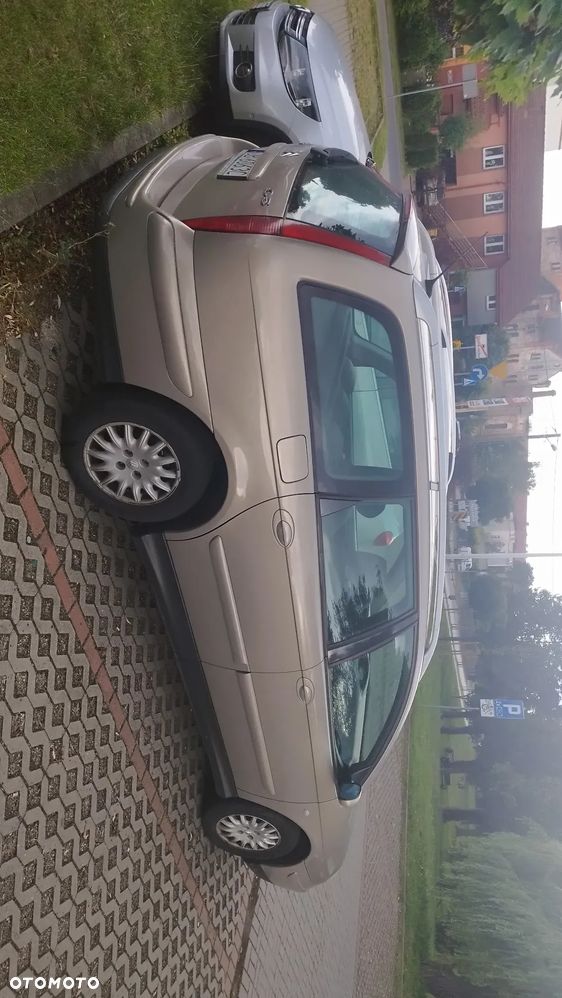 Citroën C5 2.0i 16V Prestige - 16