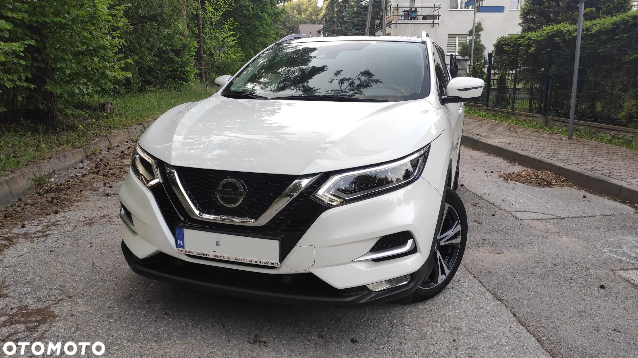 Nissan Qashqai 1.2 DIG-T N-Connecta Xtronic - 13