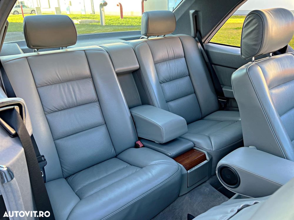 Mercedes-Benz E - 12