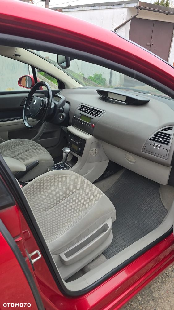 Citroën C4 - 6