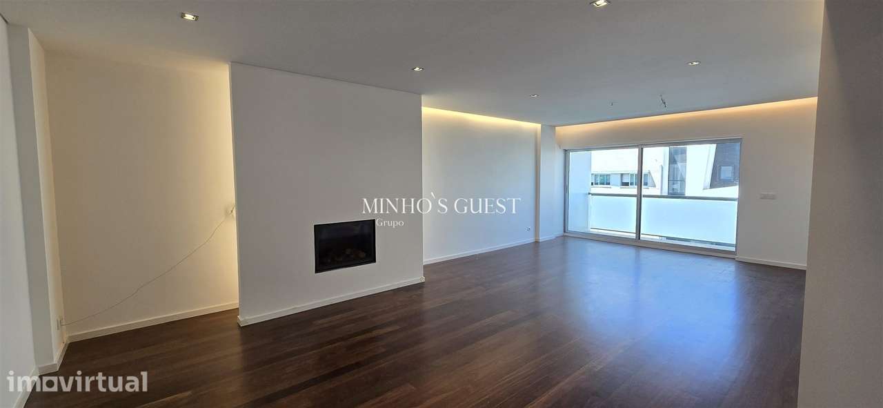 Apartamento T3 de Luxo no centro de Braga c/ 2 Suites, Piscina, Ginási - Grande imagem: 4/49