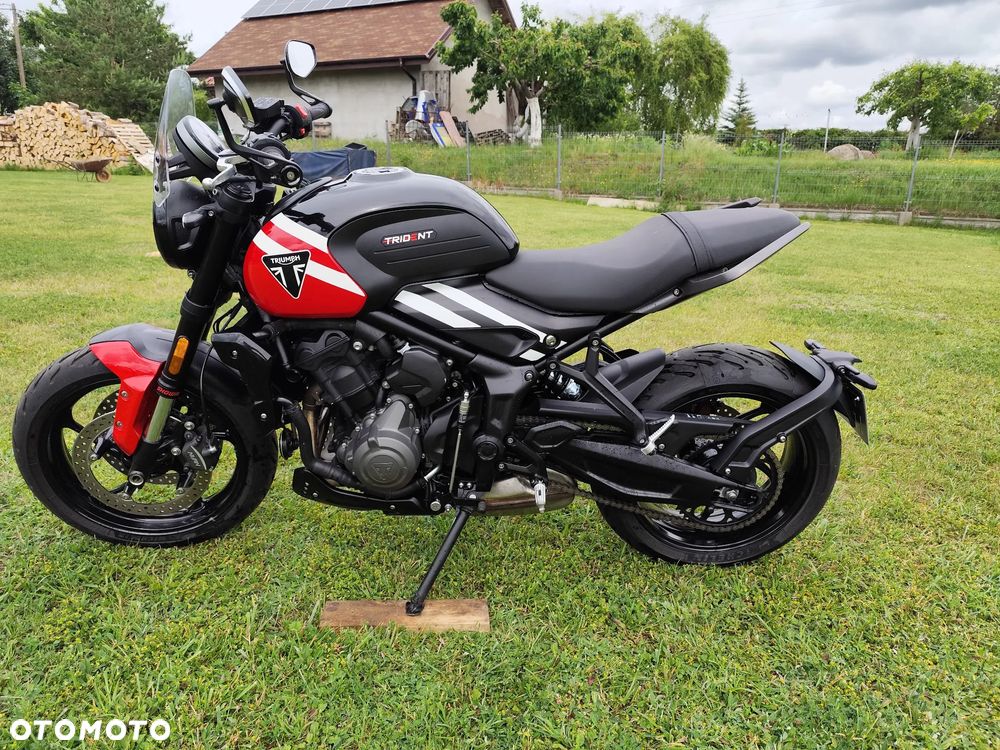 Triumph Trident - 2