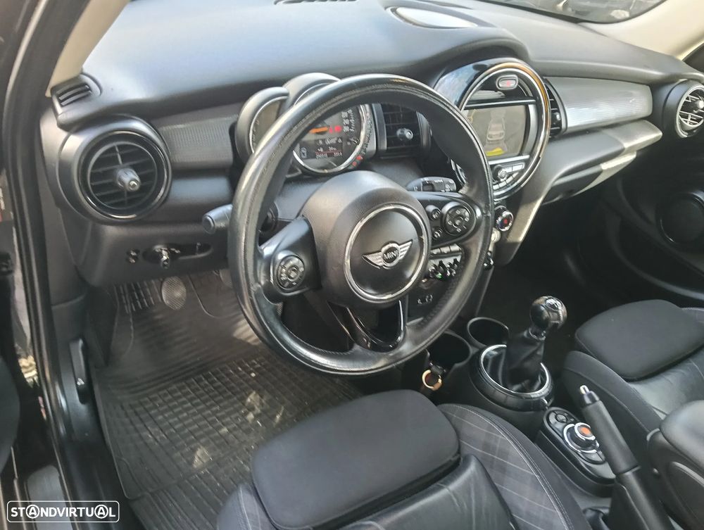 MINI 5 Portas Cooper D Seven - 14