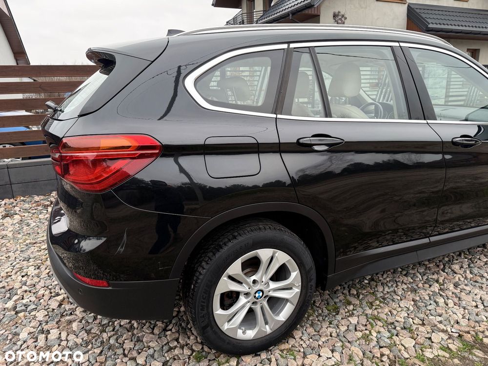 BMW X1 sDrive18d Advantage - 13