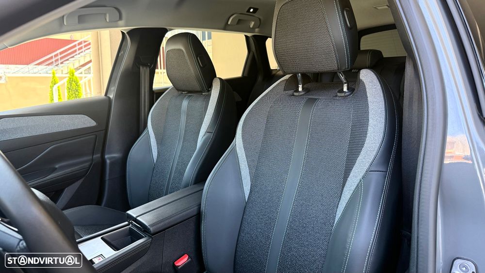 Peugeot 308 SW 1.6 Hybrid Allure e-EAT8 - 11