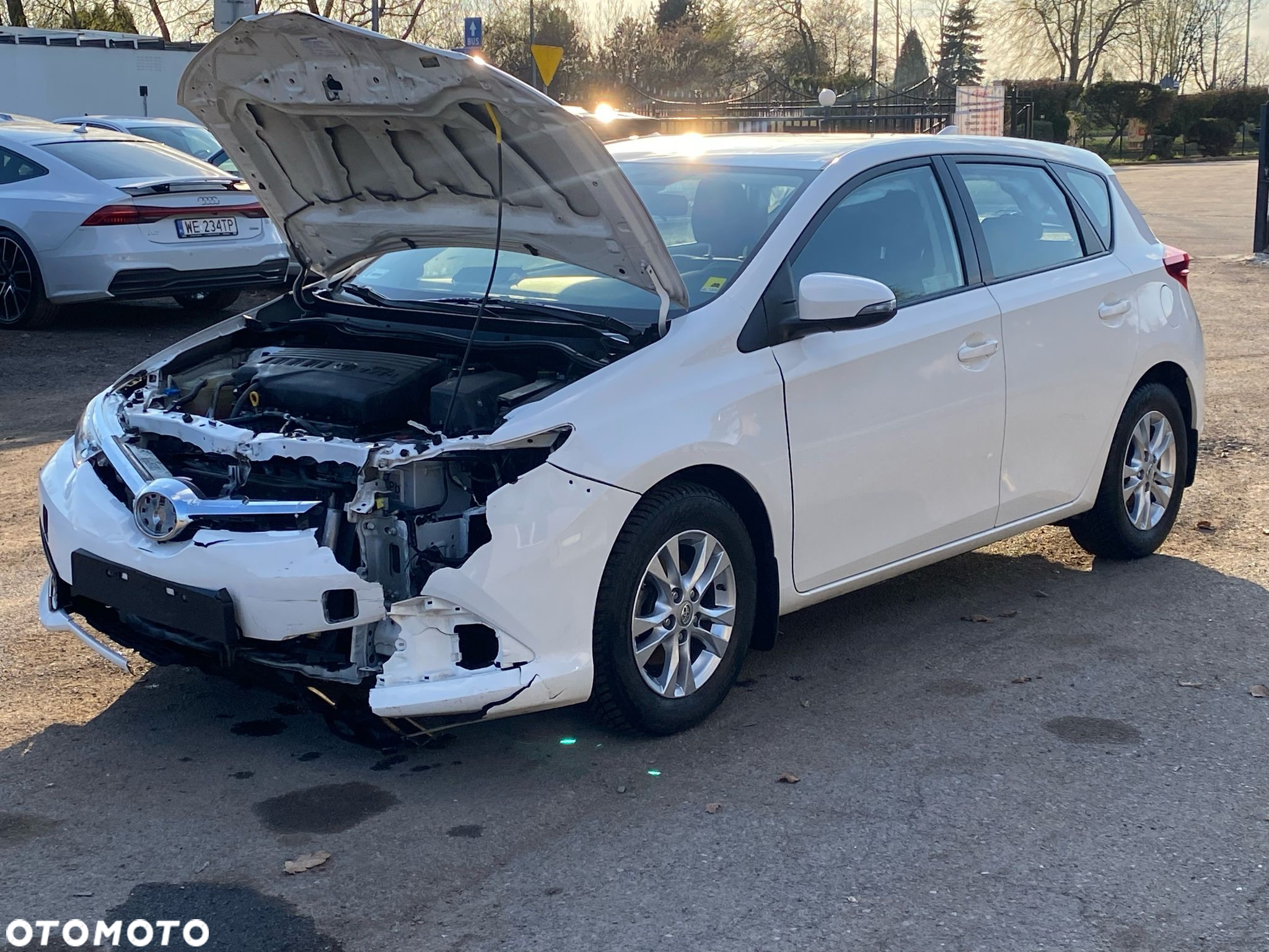 Toyota Auris 1.33 VVT-i Comfort - 9