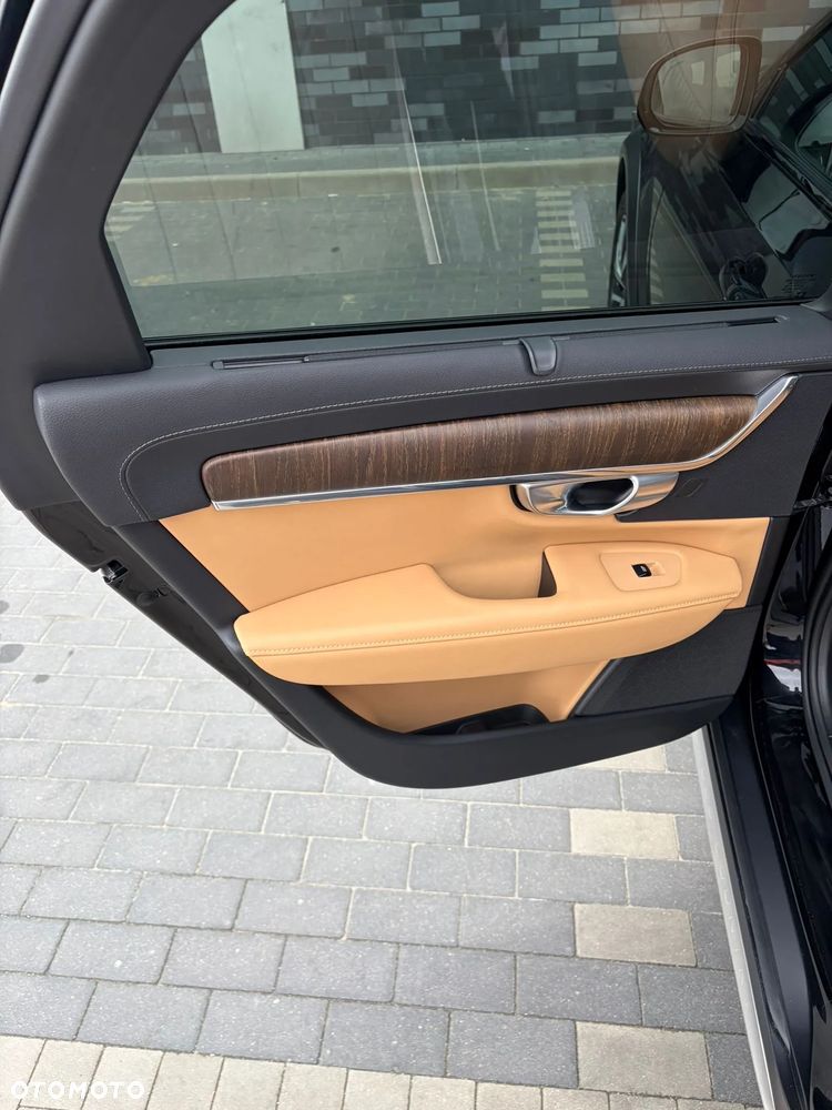 Volvo V90 Cross Country B4 D AWD Plus - 19