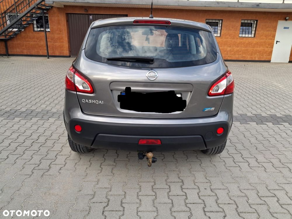 Nissan Qashqai - 14