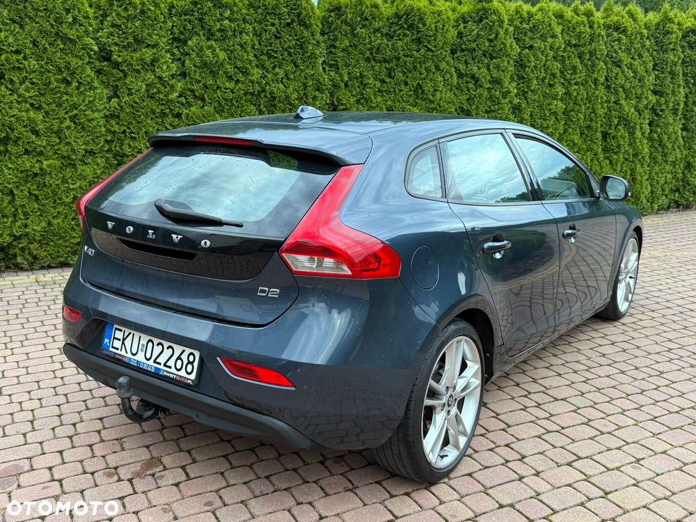 Volvo V40 D2 Drive-E Momentum - 6