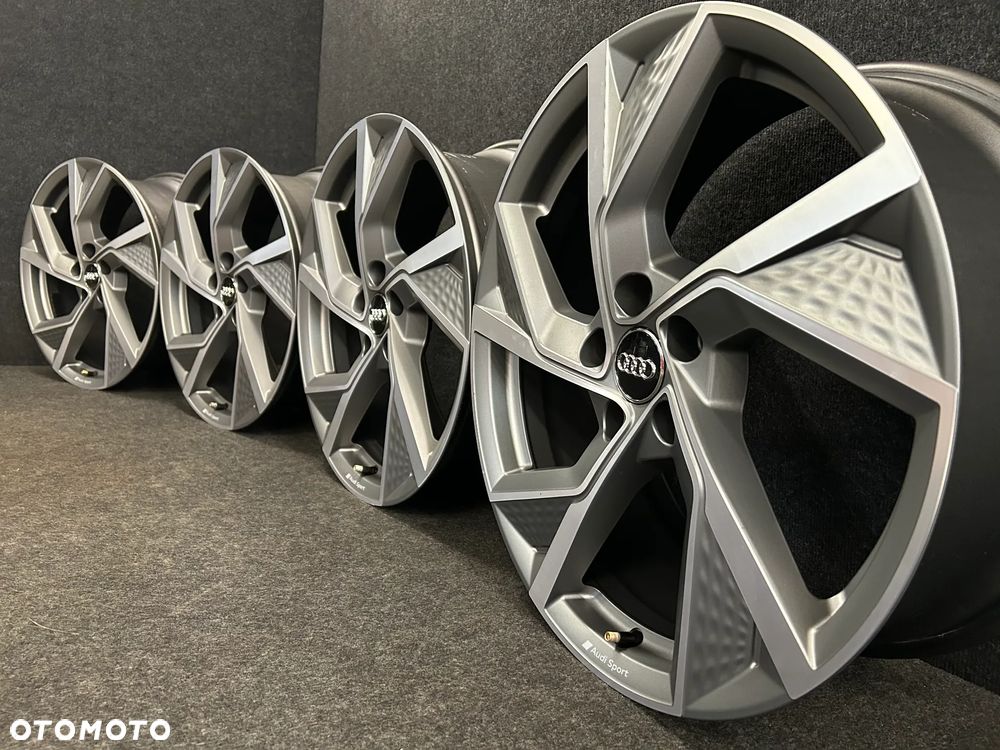 Alufelgi Audi S3, RS3 8Y0 19 cali 5x112 4szt. 8Y0601025Q - 2