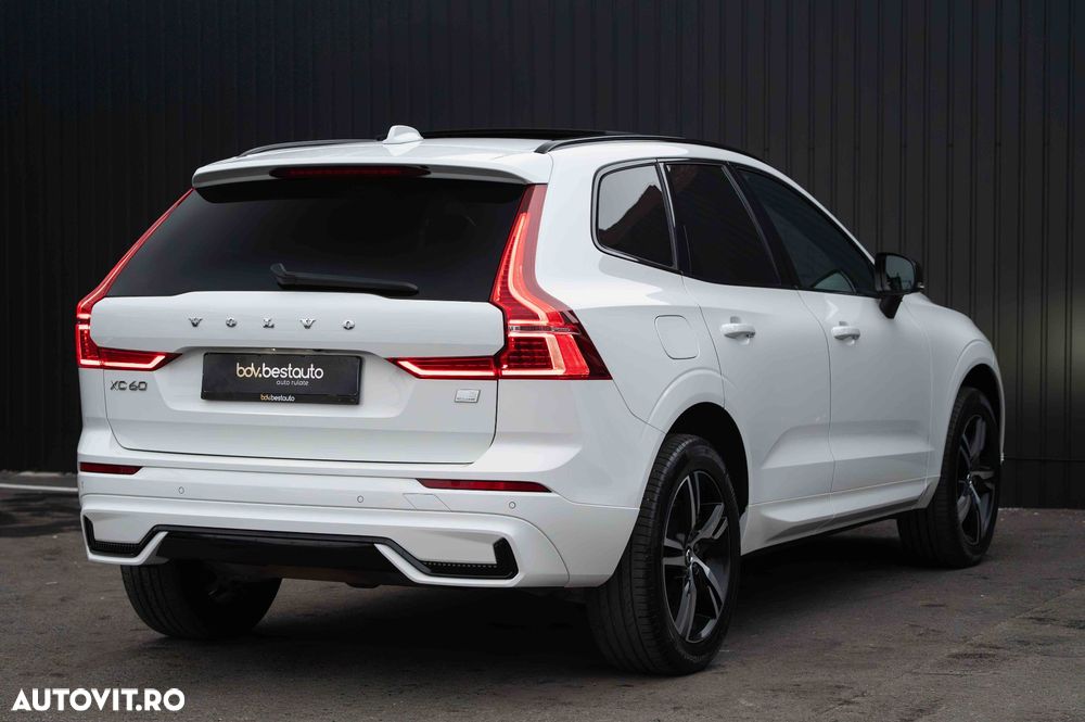 Volvo XC 60 Recharge T6 Twin Engine eAWD R-Design Expression - 25