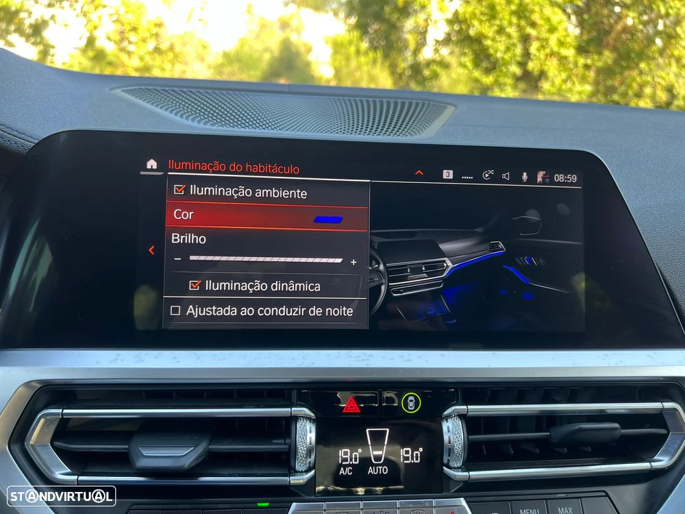 BMW 320 d Pack M Auto - 10