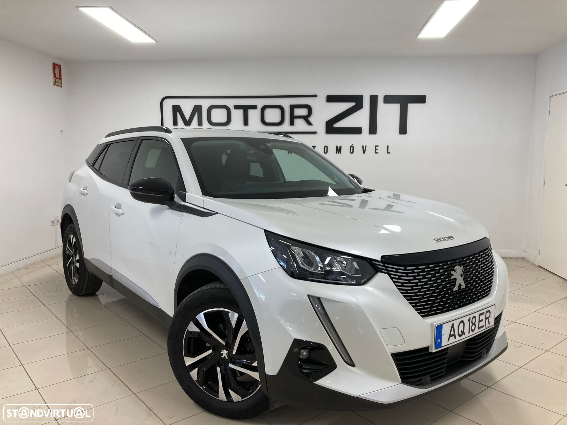 Peugeot 2008 1.2 PureTech Active Pack - 1