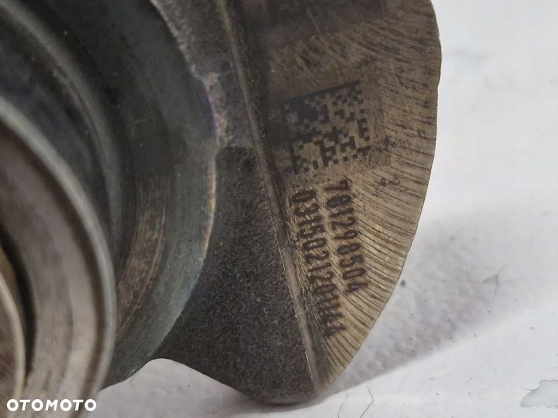 TOYOTA AVENSIS T27 LIFT T29 VERSO 1.6 D N47C16 WAŁ KORBOWY 781298504 - 9