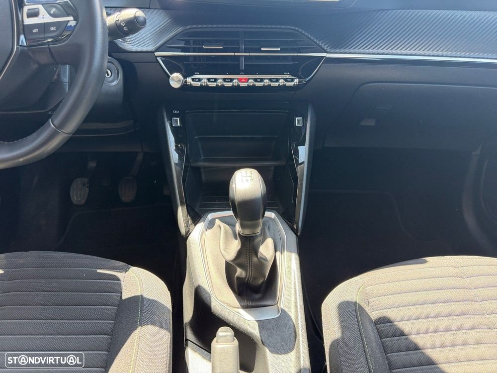 Peugeot 208 1.2 PureTech Active - 11
