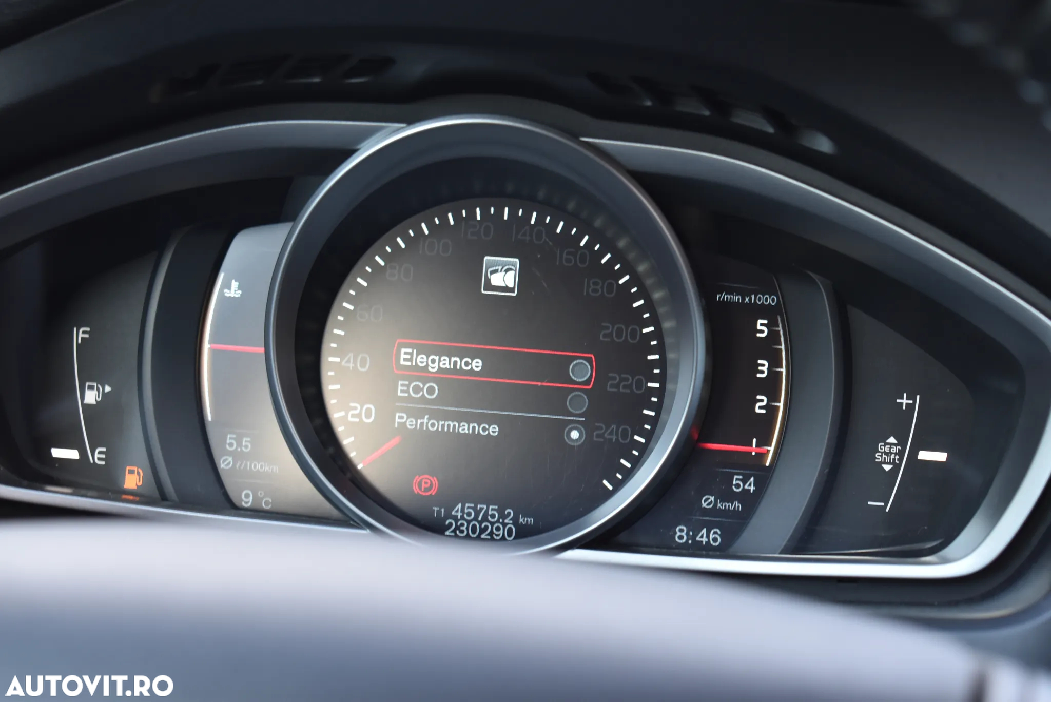 Volvo V40 D2 - 14