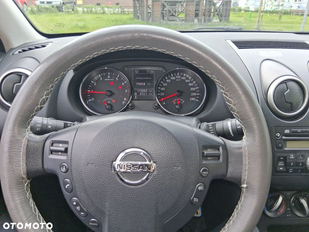Nissan Qashqai 1.6 Acenta - 12
