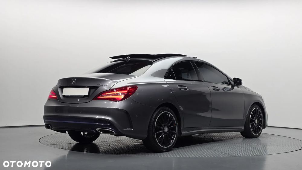 Mercedes-Benz CLA - 5