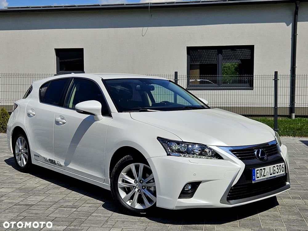 Lexus CT 200h F Sport EU6 - 17