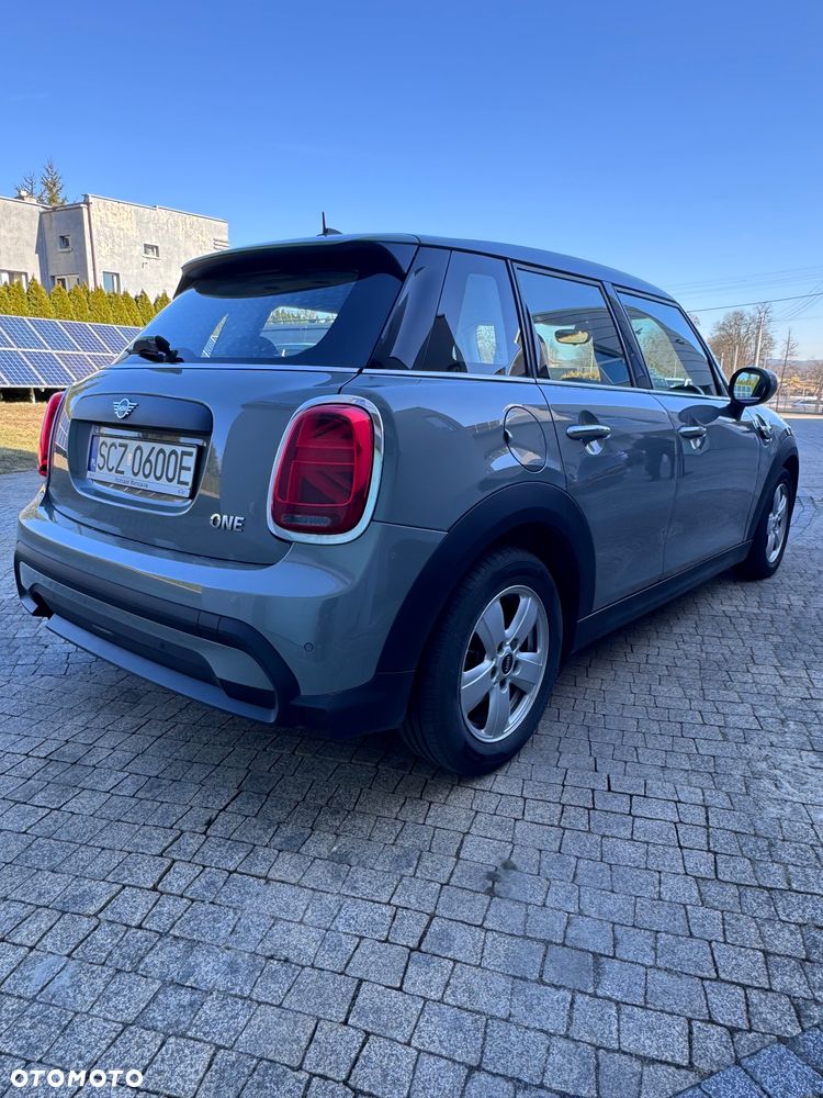 MINI ONE Yours Trim - 12