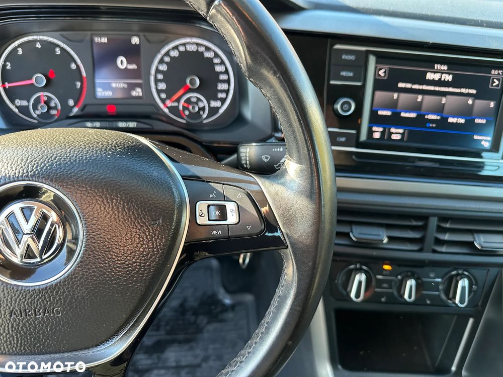 Volkswagen Polo - 11