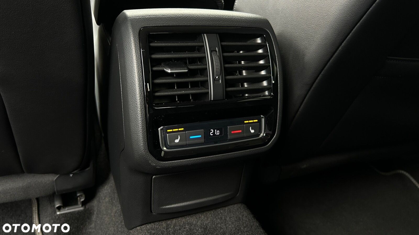 Volkswagen Arteon 2.0 TDI SCR Elegance DSG - 14